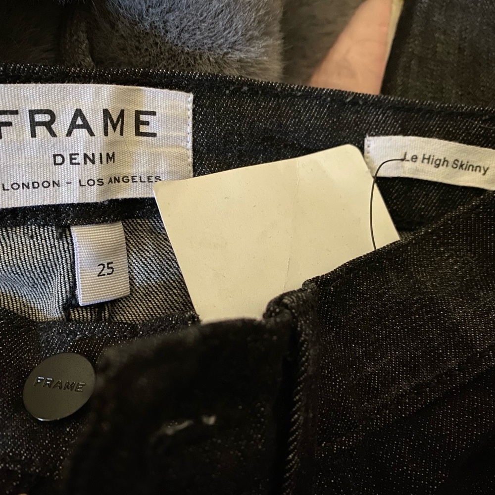Frame Denim Black Skinny Jeans Sleek Fit